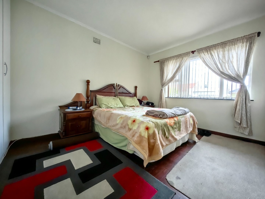 3 Bedroom Property for Sale in Belgravia Western Cape